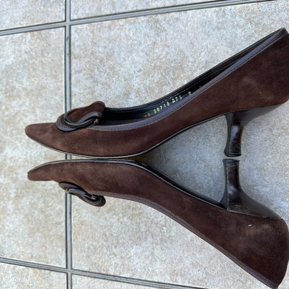 Salvatore Ferragamo Rasia Brown Suede 2" Kitten Heels - Picture 12 of 15